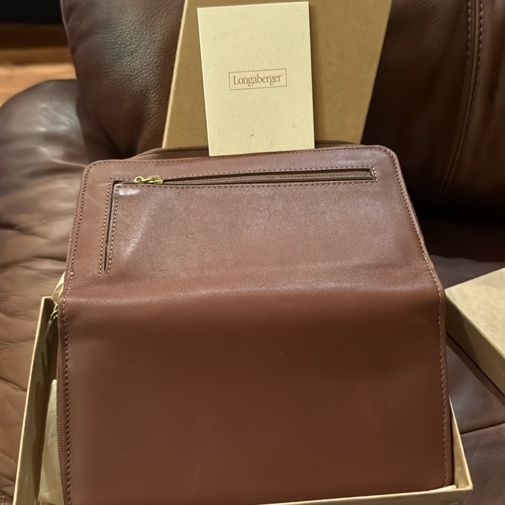 LONGABERGER BEAUTIFUL NEW CHECKBOOK WALLET!!!